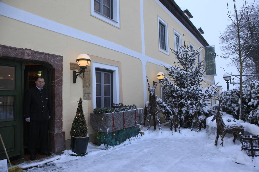 Landgasthof Winter Ardagger Stift Bagian luar foto