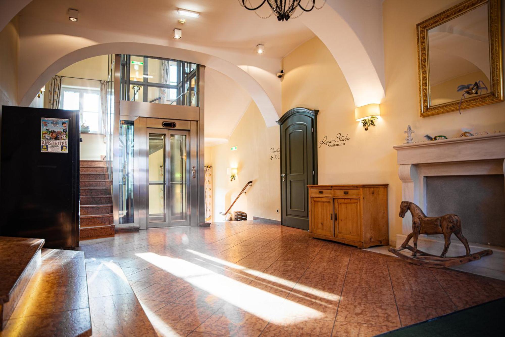 Landgasthof Winter Ardagger Stift Bagian luar foto